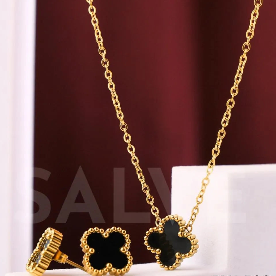 Black Clover Jewellery Set Gold Tones